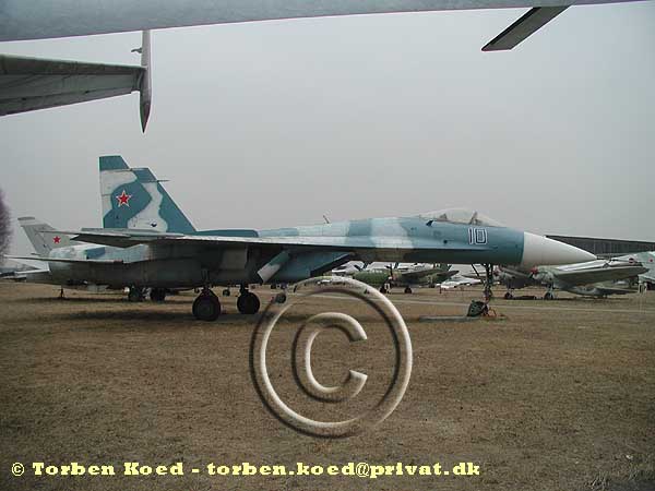Sukhoi Su-27 T-10-1 "Flanker-A"