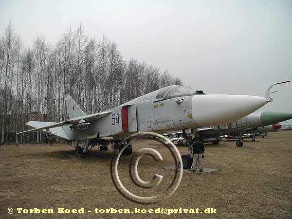 Sukhoi Su-24 "Fencer"