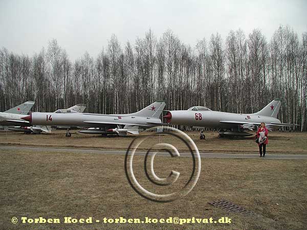 Sukhoi Su-11 "Fishpot-C" & Sukhoi Su-9 "Fishpot-B"