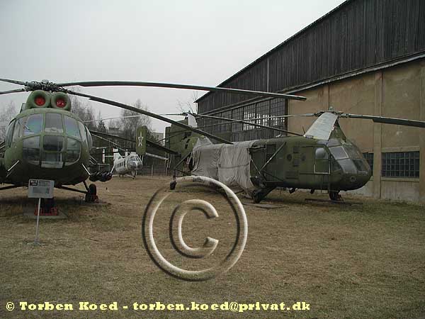 Yakovlev Yak-24U "Horse", Mil Mi-8 "Hip" & Boeing Vertol 44 N74056